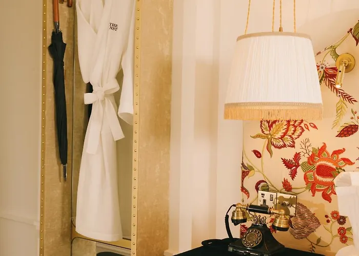 Отель The Leinster Дублин