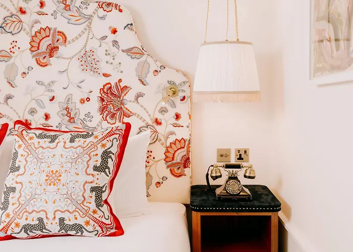 Отель The Leinster 5*