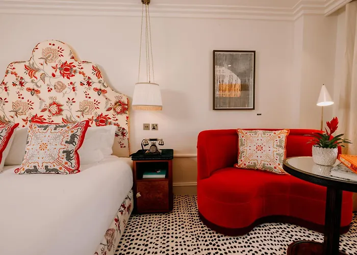 The Leinster Hotel 5*