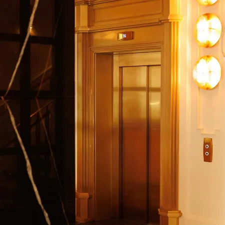 The Leinster فندق 5*